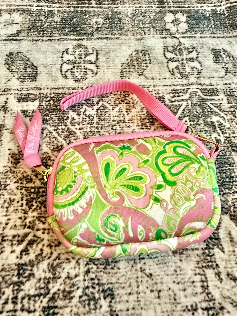 Lilly Pulitzer Pink Elephant wristlet purse wallet holder 3x5